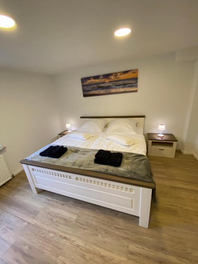 Schoene Wohnung Mit Garten Beim Outletcenter 5 Km Boostedt Zewnętrze zdjęcie