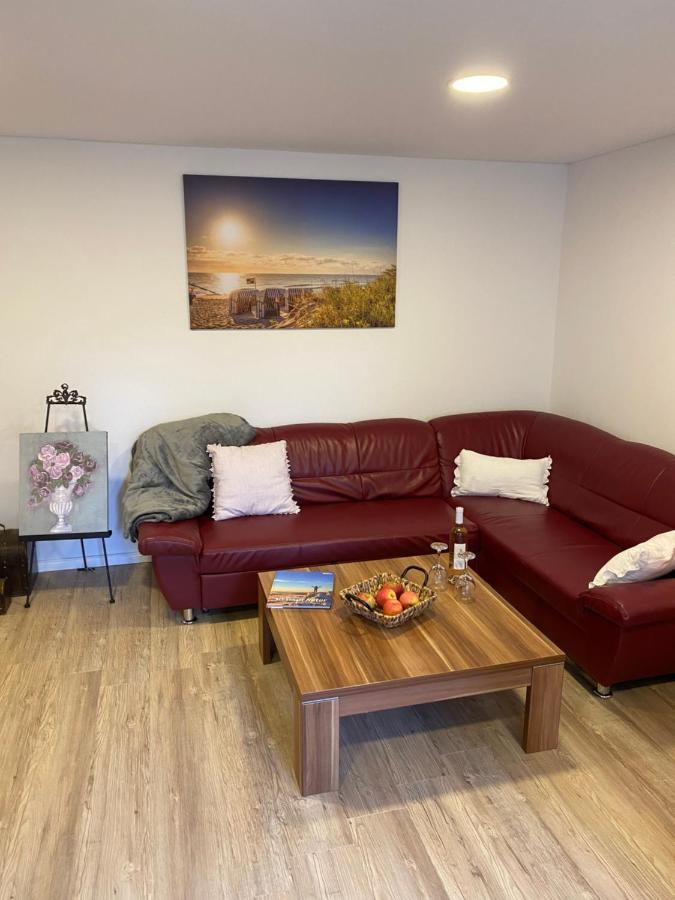 Schoene Wohnung Mit Garten Beim Outletcenter 5 Km Boostedt Zewnętrze zdjęcie