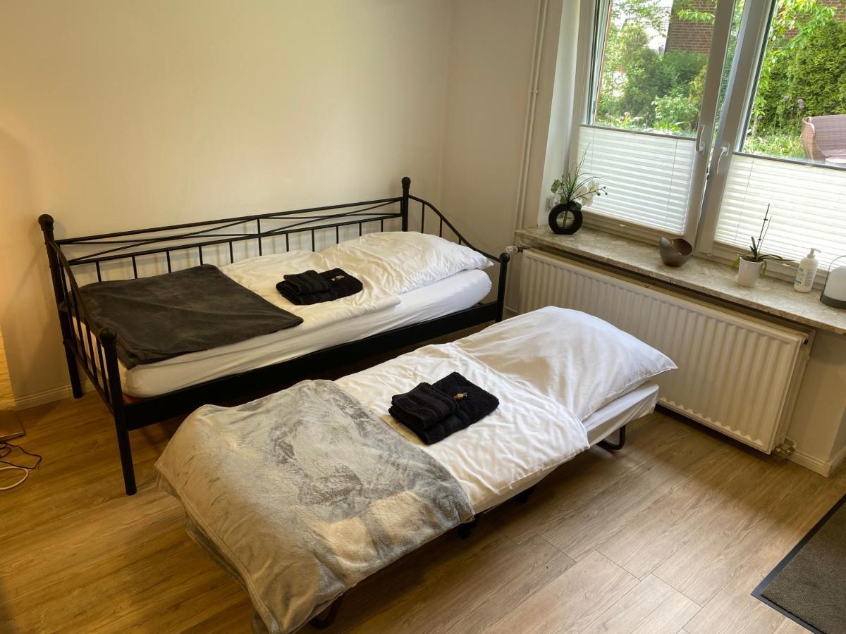 Schoene Wohnung Mit Garten Beim Outletcenter 5 Km Boostedt Zewnętrze zdjęcie
